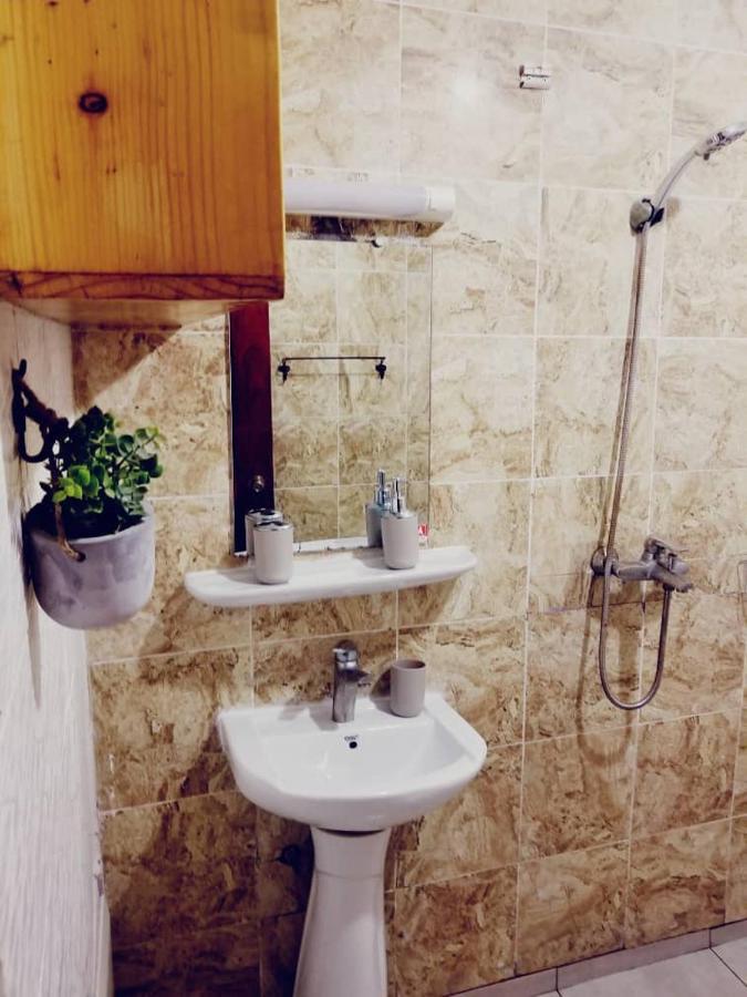 Aparthotel Stone House - Makepe, Douala Esterno foto