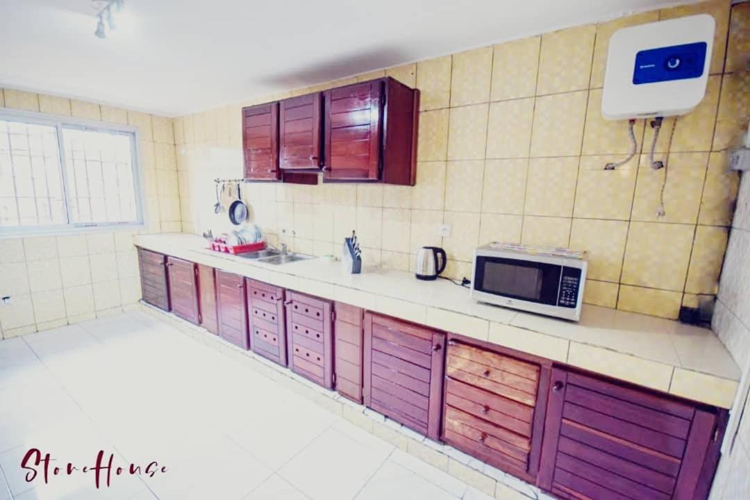 Aparthotel Stone House - Makepe, Douala Esterno foto