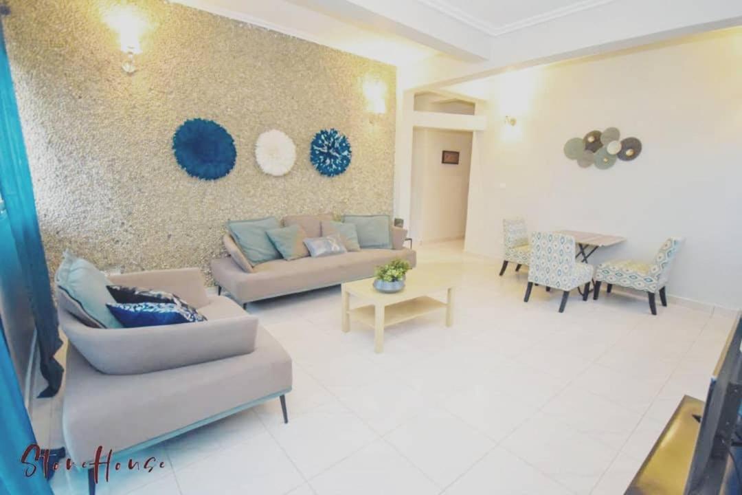 Aparthotel Stone House - Makepe, Douala Esterno foto