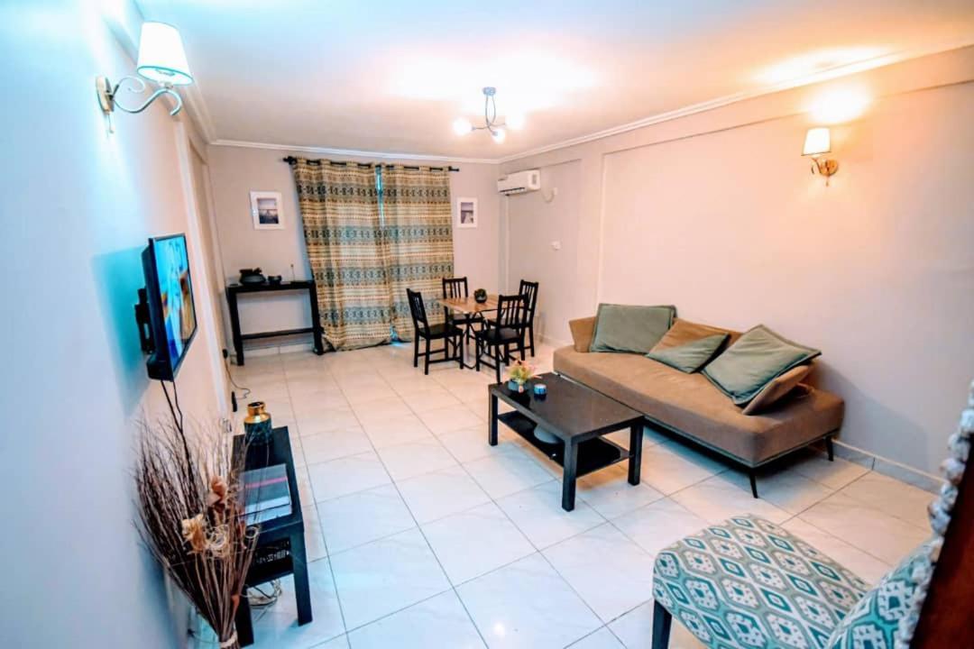 Aparthotel Stone House - Makepe, Douala Esterno foto